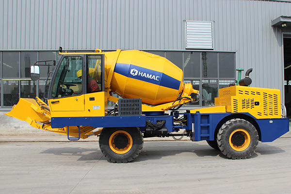 <b>HMC250 Self-loading Concrete Mixer</b>