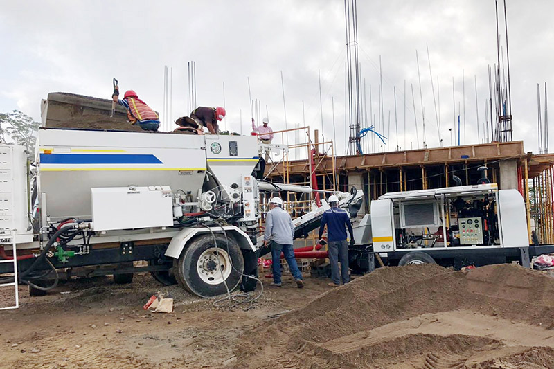 What is a trailer concrete pump